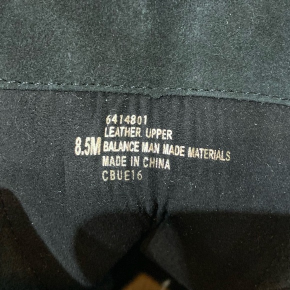 Suede ankle boot - Picture 4 of 8